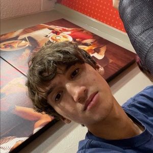 Meet your Posher, Logan